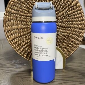 NEW Owala Hearth & Hand 32oz FreeSip Stainless Water Bottle Cobalt Crush‎ Color